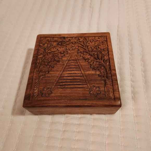 Spices Of Latin America Wooden Spice Box with Spoon - Picture 4 of 8